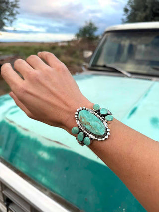 RTS ★ Rays of Light Cuff
