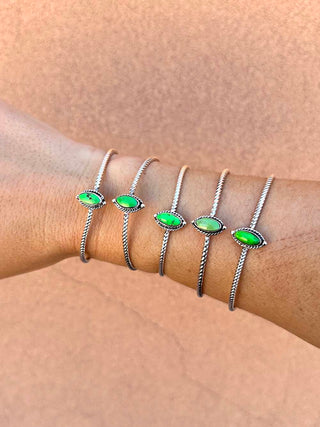 RTS ★ Marquise Twist Green Cuff