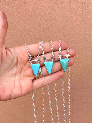 RTS ★ Triangle Arrow Necklace