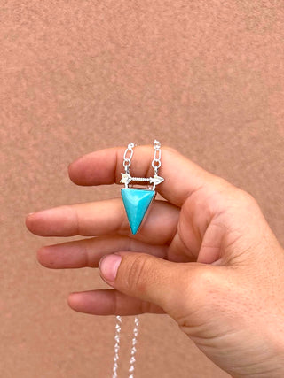 RTS ★ Triangle Arrow Necklace