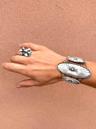 RTS ★ Champion Cuff