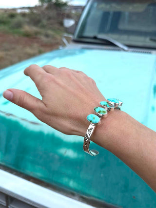 RTS ★ The Five Times Better Cuff