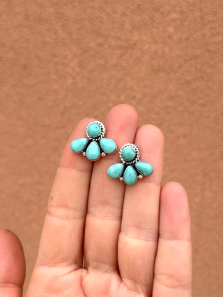 RTS ★ Fleur Studs