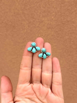 RTS ★ Fleur Studs