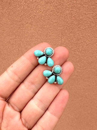 RTS ★ Fleur Studs