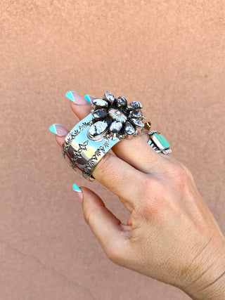 RTS ★ Something Moo Cuff