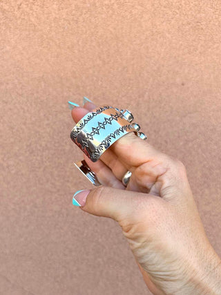 RTS ★ Something Moo Cuff