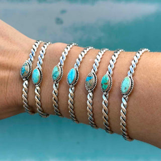 RTS ★ Cuffed Up And Everywhere To Go