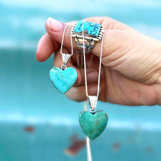 RTS ★ Turquoise Heart Necklace