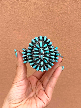 RTS ★ Heirloom Cluster Cuff