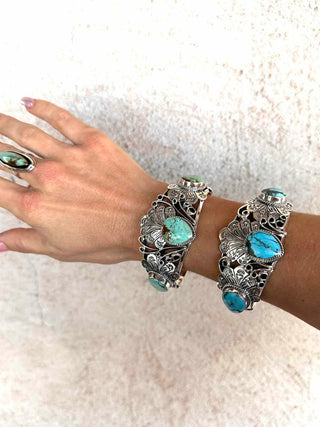 RTS ★ Royalty Cuff