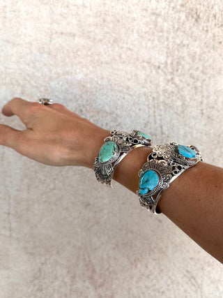 RTS ★ Royalty Cuff