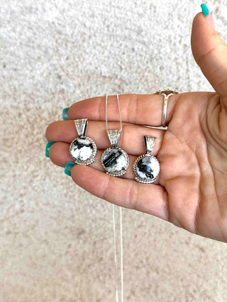 RTS ★ Revolution Necklace ★ White Buffalo