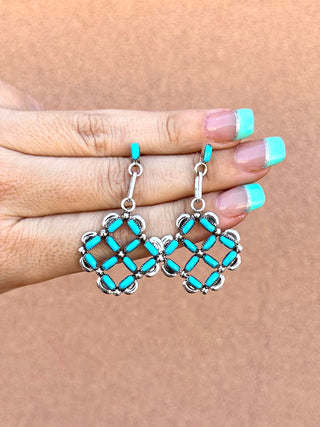 RTS ★ Criss Cross Earrings