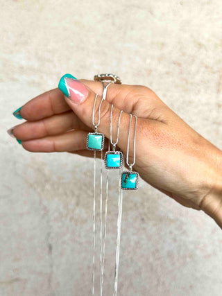 RTS ★ Square Twist Necklace