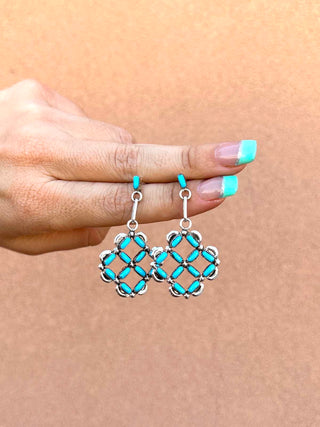 RTS ★ Criss Cross Earrings