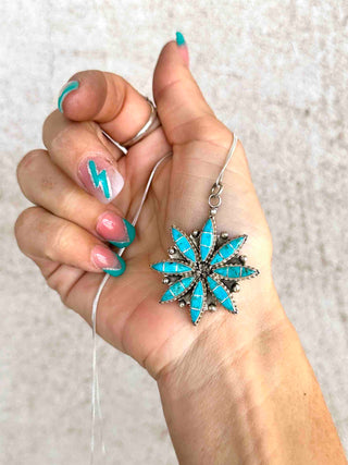 RTS ★ Zuni Petals Necklace