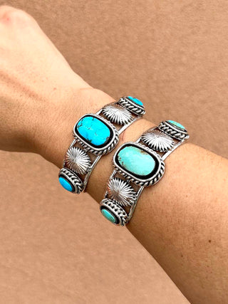 RTS ★ Mama's Home Cuff