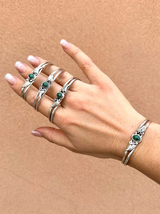 RTS ★ Malachite Leaf Cuff