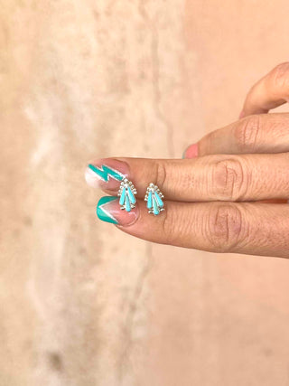 RTS ★ Lil' Wonder Studs