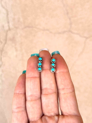 RTS ★ Three Up Studs