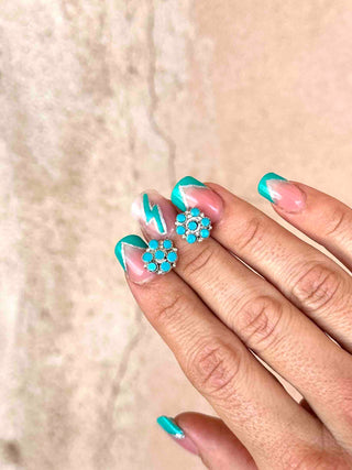 RTS ★ Zuni Flower Studs