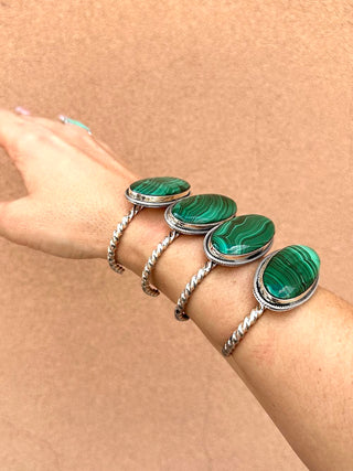 RTS ★ Day Is Done Cuff