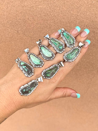 RTS ★ Beating Heart Pendant