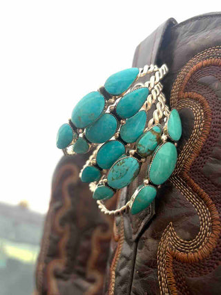 RTS ★ Your Trusted Trio Cuff