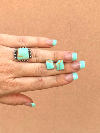RTS ★ Almost A Rectangle Studs
