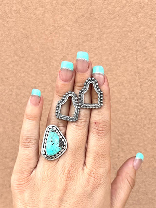 RTS ★ Cow Cow Studs