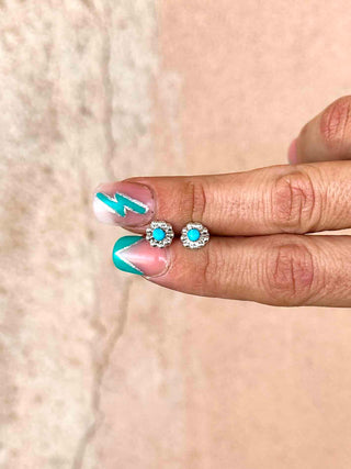 RTS ★ Dolly Studs