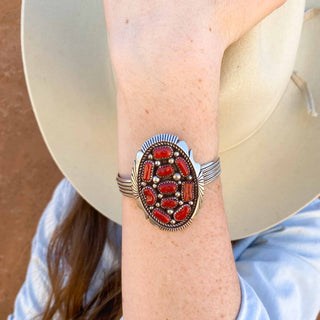 RTS ★ 10 Stone Coral Power Cuff