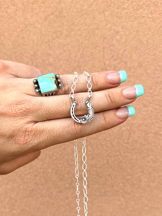 RTS ★ Silver Floral Horseshoe Necklace