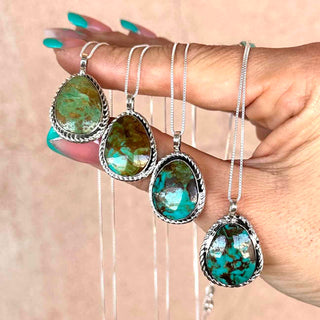 RTS ★ Jolene Necklace
