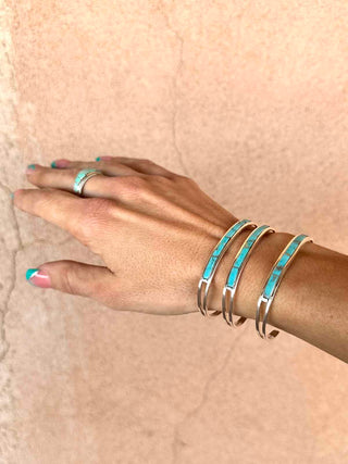 RTS ★ Va-Va Voom Cuffs