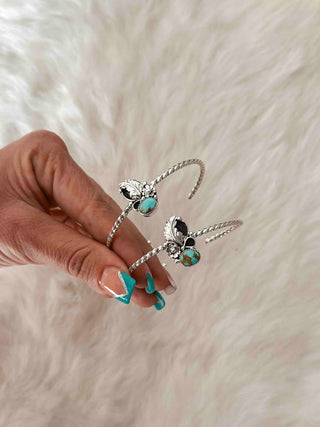 RTS ★ Love Reigns Cuff