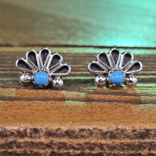 RTS ★ Sweet Shell Studs