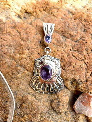 RTS ★ Royal Purple Pendant