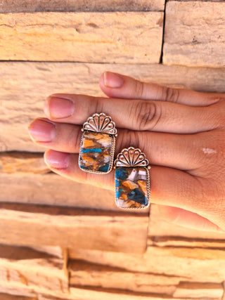 RTS ★ Innocence Stud Earrings