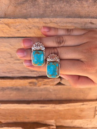 RTS ★ Innocence Stud Earrings