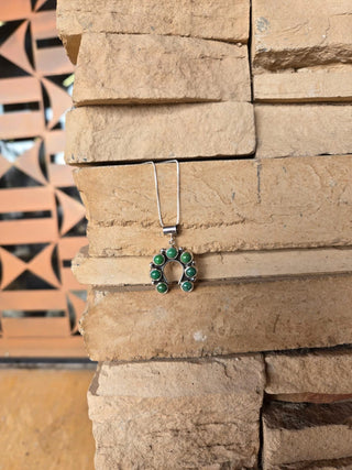 RTS ★ Full of Wonder Horseshoe Necklace