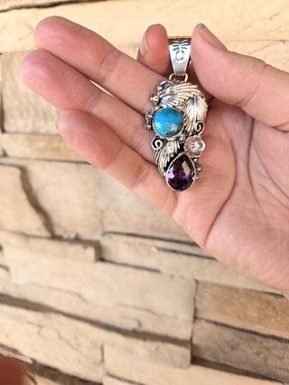 RTS ★ Voyage Pendant