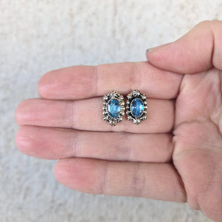 RTS ★ Sparkling Studs