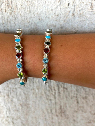 RTS ★ Wonderland Cuff