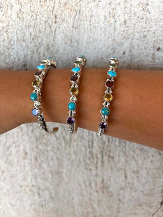 RTS ★ Wonderland Cuff