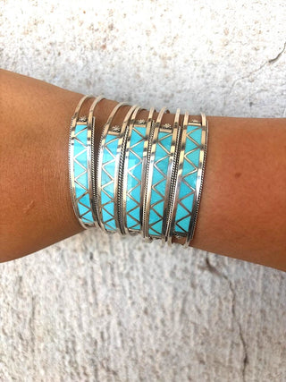 RTS ★ Turquoise Zig Zag Cuff