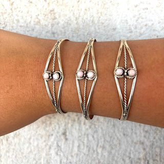 RTS ★ Pink Shell Twin Flame Cuff