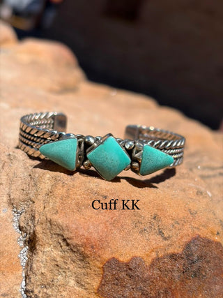 RTS ★ Spoil Me Cuff