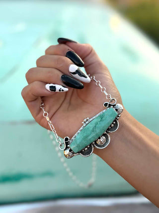 RTS ★ Big Is Beautiful Bar Necklace
